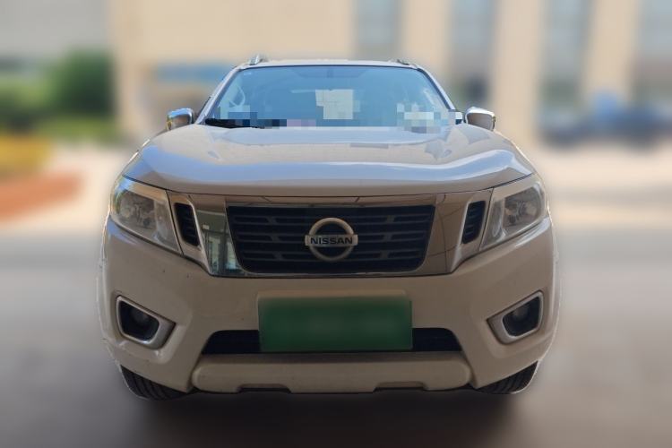 Used Nissan Navara 2017 2.5L Automatic 2WD Luxury Edition QR25 Front