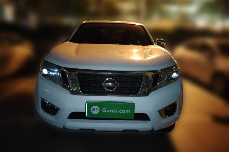 Used Nissan Navara 2017 2.5L Automatic 4x4 Luxury Edition QR25 Front