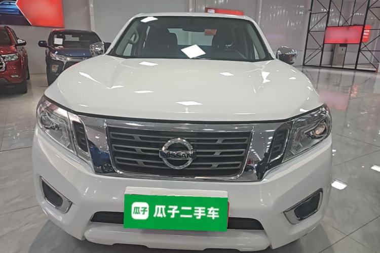 Used Nissan Navara 2017 2.5L Automatic 4x4 Luxury Edition QR25 Front