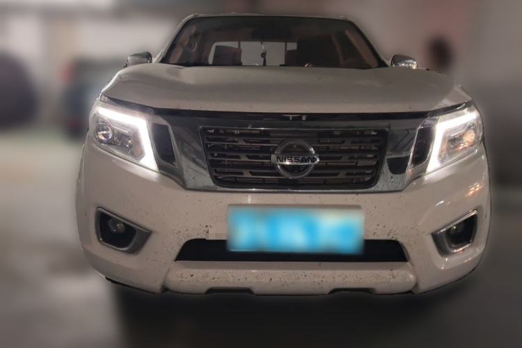 Used Nissan Navara 2017 2.5L Automatic 4x4 Luxury Edition QR25 Front