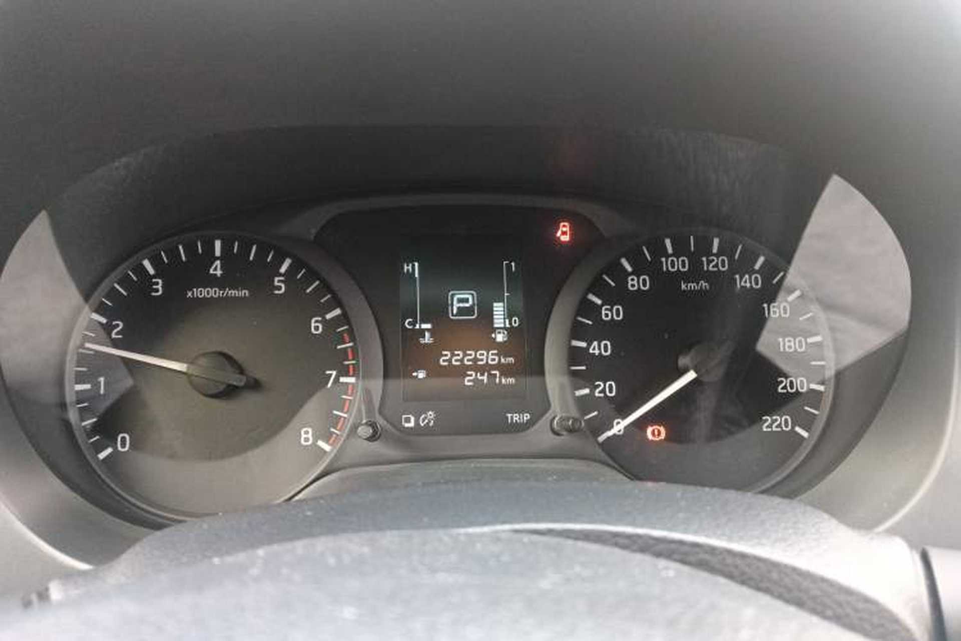 Used Nissan Navara 2017 2.5L Automatic 2WD Luxury Edition QR25 Instrument Cluster