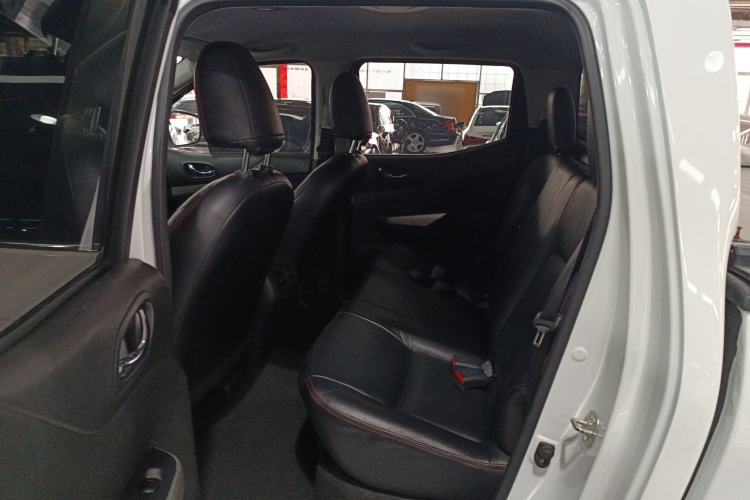 Used Nissan Navara 2017 2.5L Automatic 2WD Luxury Edition QR25 Left Rear Seat
