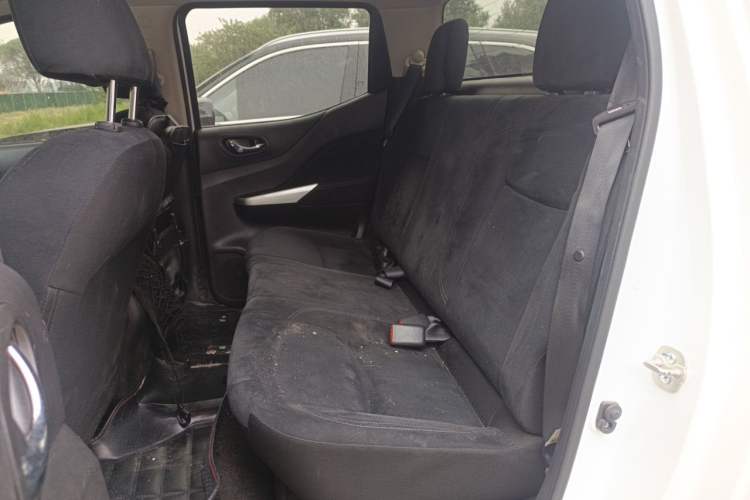 Used Nissan Navara 2017 2.5L Automatic 2WD Luxury Edition QR25 Left Rear Seat