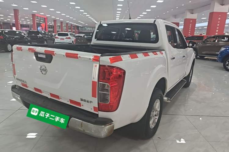Used Nissan Navara 2017 2.5L Automatic 4x4 Luxury Edition QR25 Rear Right 45 Deg