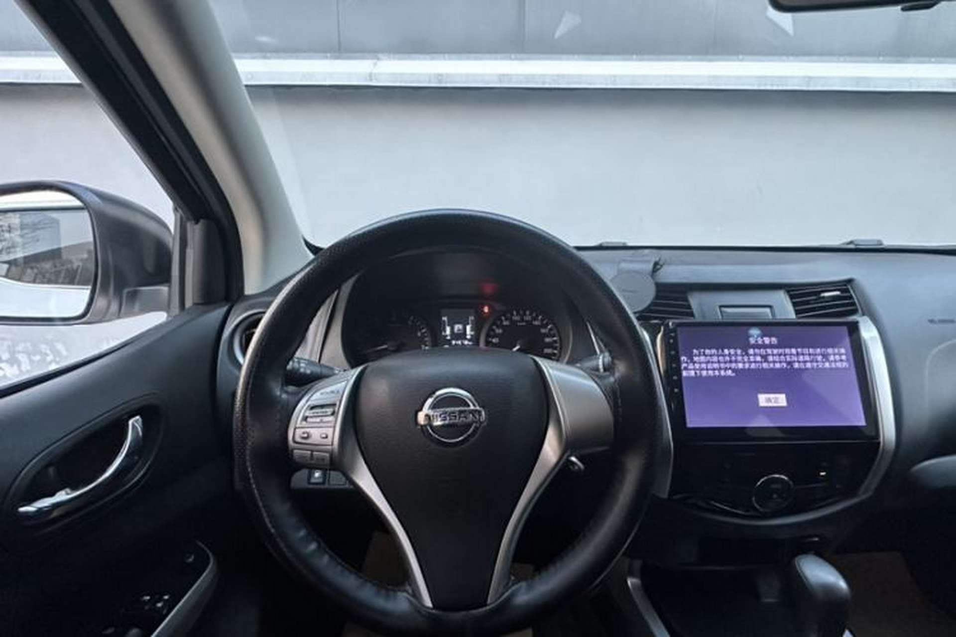 Used Nissan Navara 2017 2.5L Automatic 2WD Luxury Edition QR25 Steering Wheel