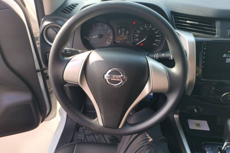 Used Nissan Navara 2017 2.5L Automatic 4x4 Luxury Edition QR25 Steering Wheel