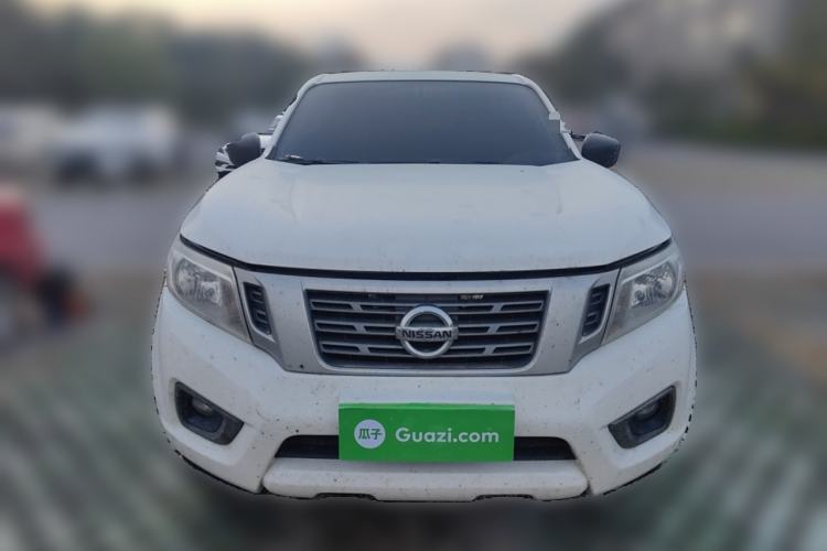 Used Nissan Navara 2019 2.5L Manual 4x4 Comfort Edition China VI QR25 Front