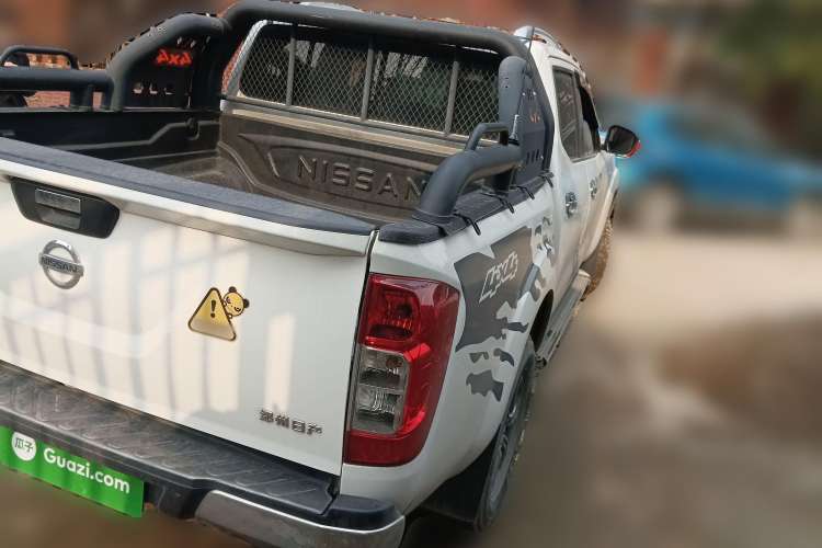 Used Nissan Navara 2019 2.5L Manual 4x4 Comfort Edition China VI QR25 Rear Right 45 Deg