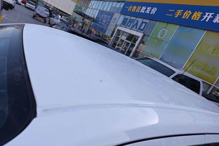 Used Nissan Navara 2019 2.5L Manual Two-Wheel Drive Flagship Version China VI Standard QR25 Roof