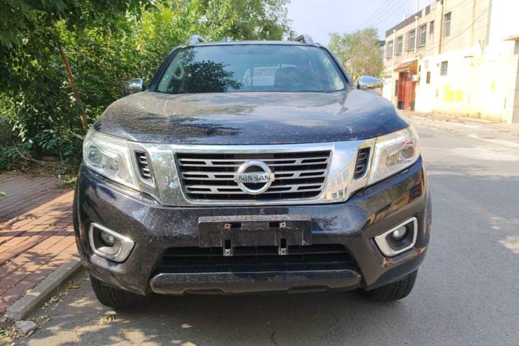 Used Nissan Navara 2021 2.5L Automatic 4x4 Premium Version QR25 Front