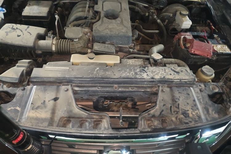 Used Nissan Navara 2021 2.5L Automatic 4x4 Premium Version QR25 Engine Bay