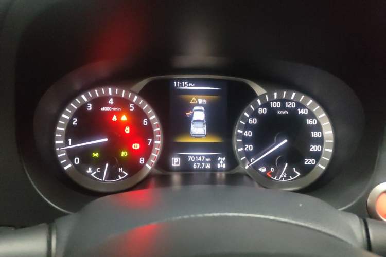Used Nissan Navara 2021 2.5L Automatic 4x4 Premium Version QR25 Instrument Cluster