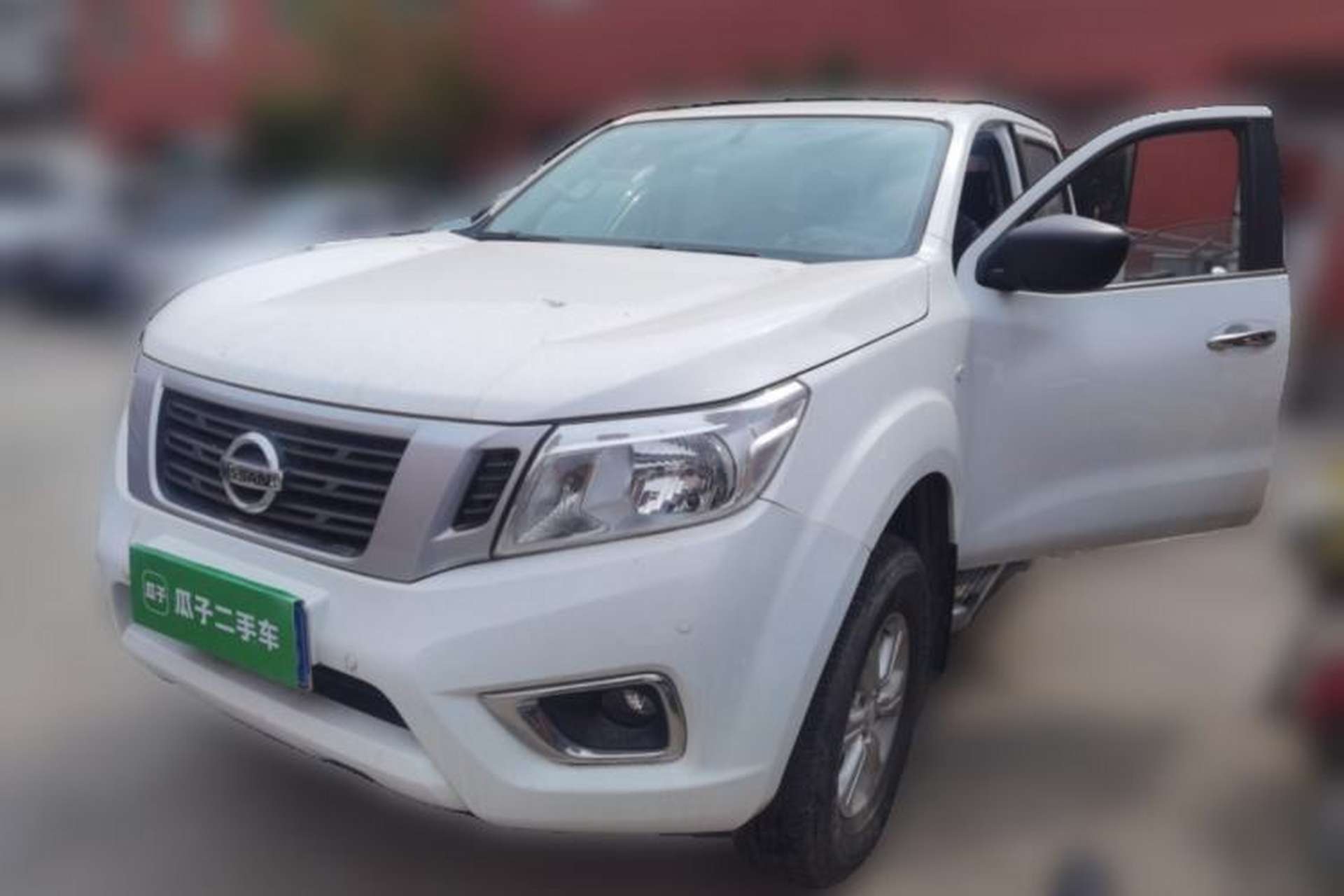 Used Nissan Navara 2021 2.5L Manual 4x4 Comfort Version QR25 Front Left 45 Deg