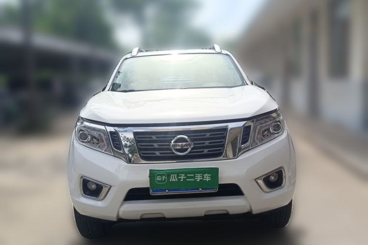Used Nissan Navara 2021 2.5L Automatic 4x4 Premium Version QR25 Front