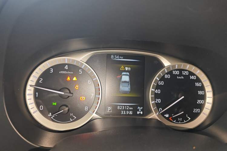 Used Nissan Navara 2021 2.5L Automatic 4x4 Premium Version QR25 Instrument Cluster