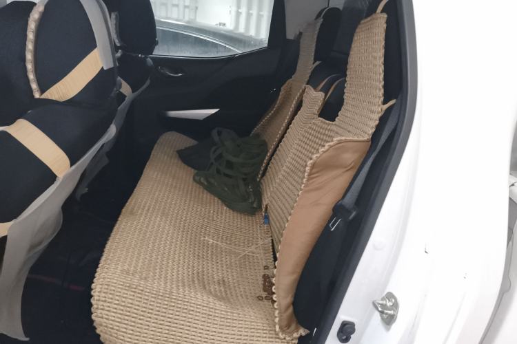 Used Nissan Navara 2021 2.5L Facelift Manual Transmission 4x4 Comfort Version QR25 Left Rear Seat