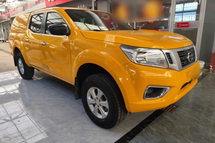 Used Nissan Navara 2021 2.5L Facelift Manual Transmission 4x4 Comfort Version QR25 Exterior 2