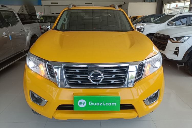 Used Nissan Navara 2021 2.5L Automatic 4x4 Premium Version QR25 Front