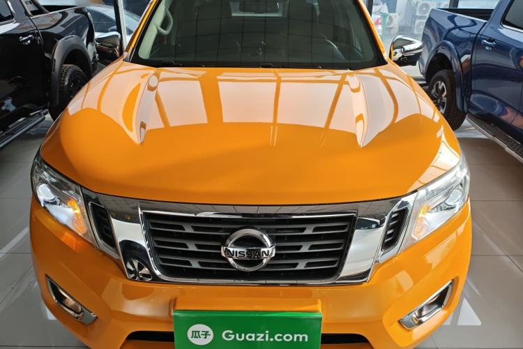 Used Nissan Navara 2021 2.5L Automatic 4x4 Premium Version QR25 Front