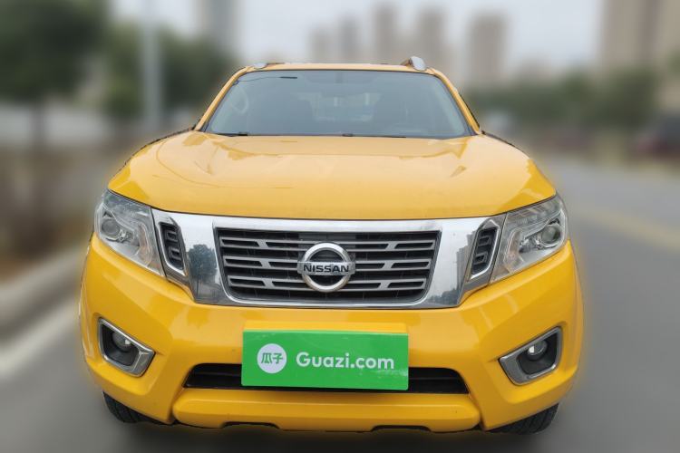 Used Nissan Navara 2021 2.5L Automatic 4x4 Premium Version QR25 Front