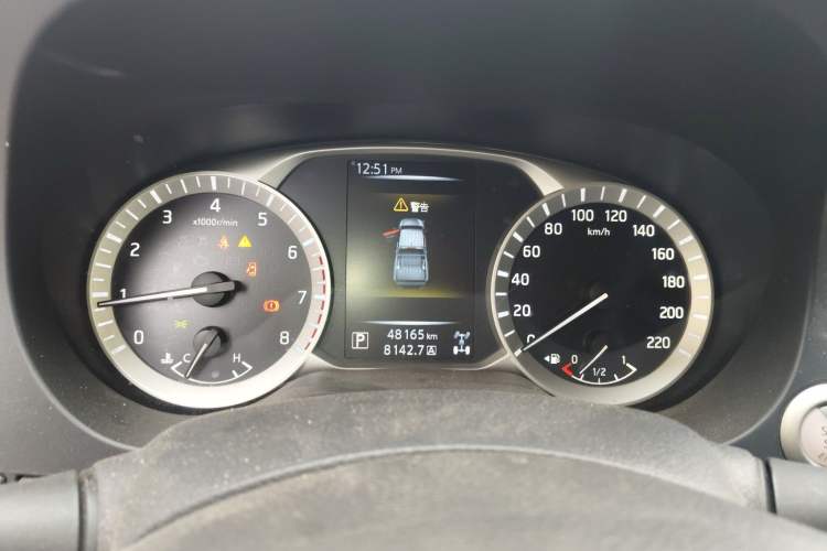 Used Nissan Navara 2021 2.5L Automatic 4x4 Premium Version QR25 Instrument Cluster