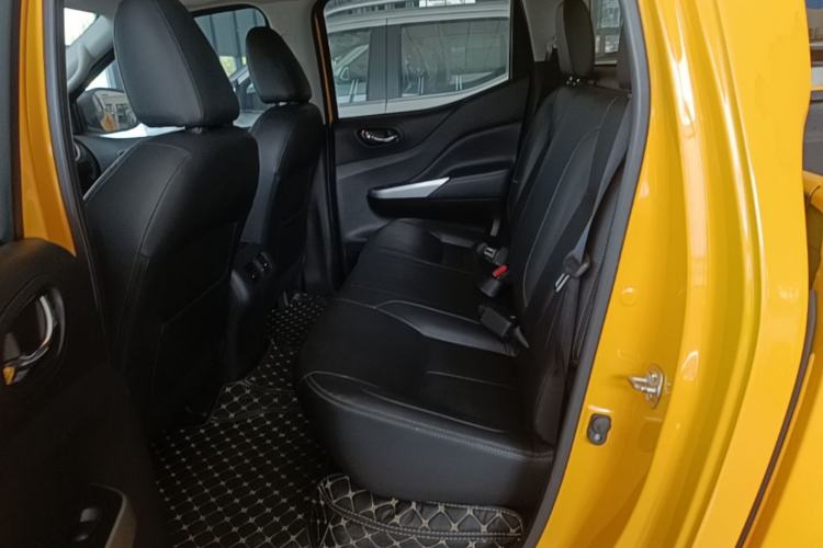 Used Nissan Navara 2021 2.5L Automatic 4x4 Premium Version QR25 Left Rear Seat