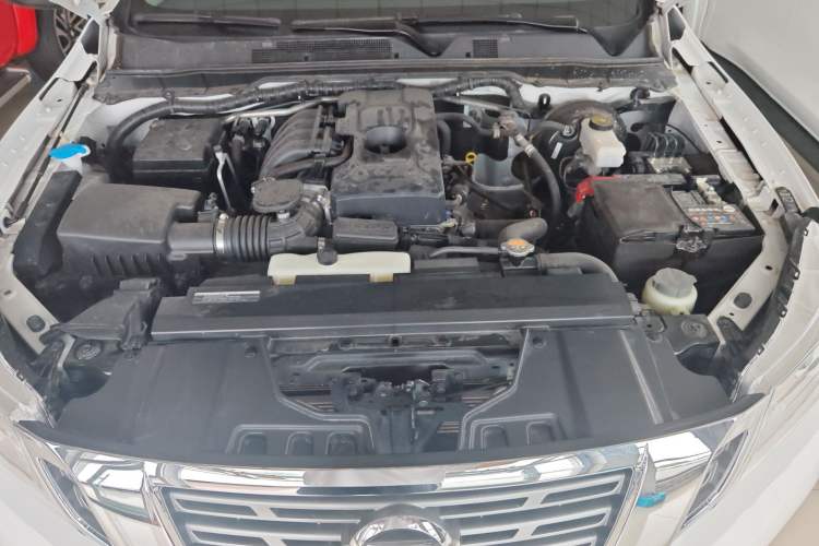 Used Nissan Navara 2023 2.5L Automatic 4x4 Prestige Edition Engine Bay