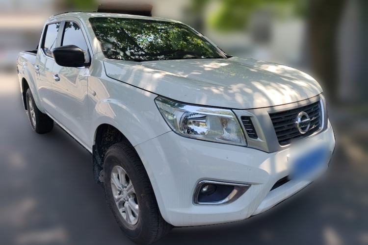 Used Nissan Navara 2023 2.5L Manual Two-Wheel Drive Comfort Version Front Right 45 Deg