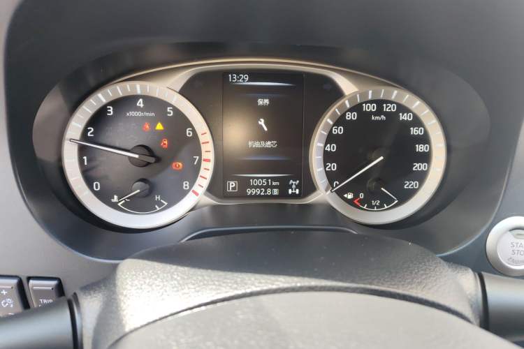 Used Nissan Navara 2023 2.5L Automatic All-Wheel Drive Premium Version Instrument Cluster