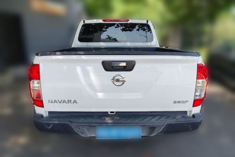 Used Nissan Navara 2023 2.5L Manual Two-Wheel Drive Comfort Version Rear