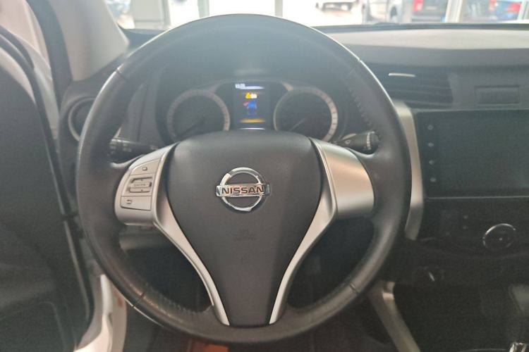 Used Nissan Navara 2023 2.5L Automatic 4x4 Prestige Edition Steering Wheel
