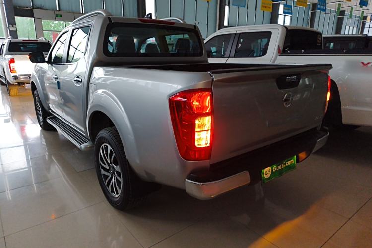 Used Nissan Navara 2024 2.5L Automatic 4x4 Road Edition Prestige Version Exterior 2