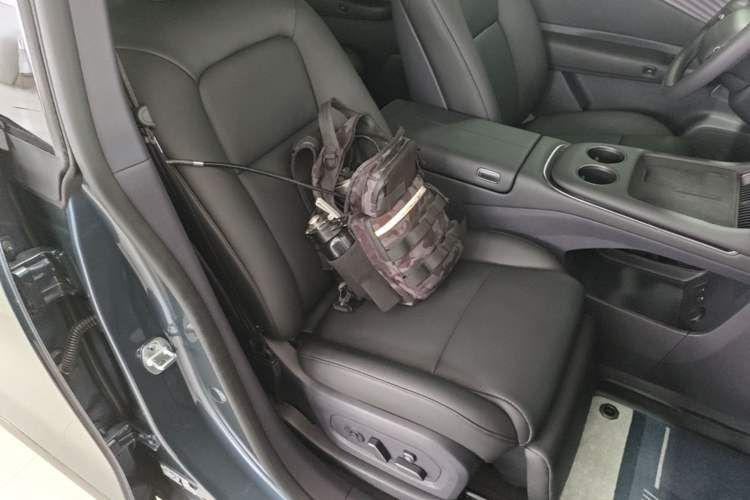 Used Nissan NX8 2026 Model, Pure Electric 650 Max Right Front Seat