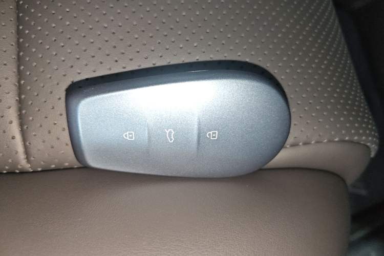 Used Nissan NX8 2026 Model, Pure Electric 650 Max Vehicle Key