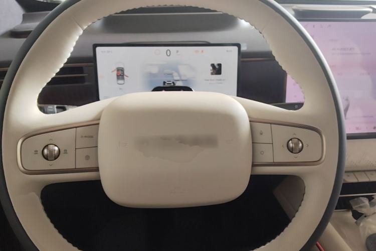 Used Nissan NX8 2026 Model, Pure Electric 650 Max Steering Wheel