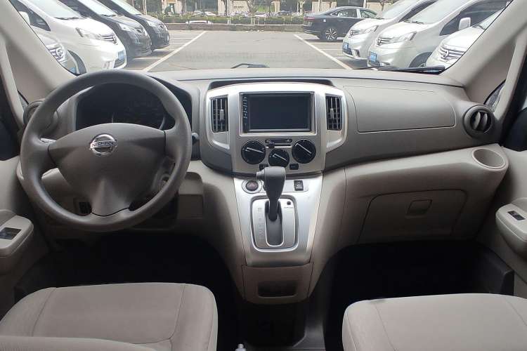Used Nissan NV200 2018 1.6L CVT Luxury Model Interior 1