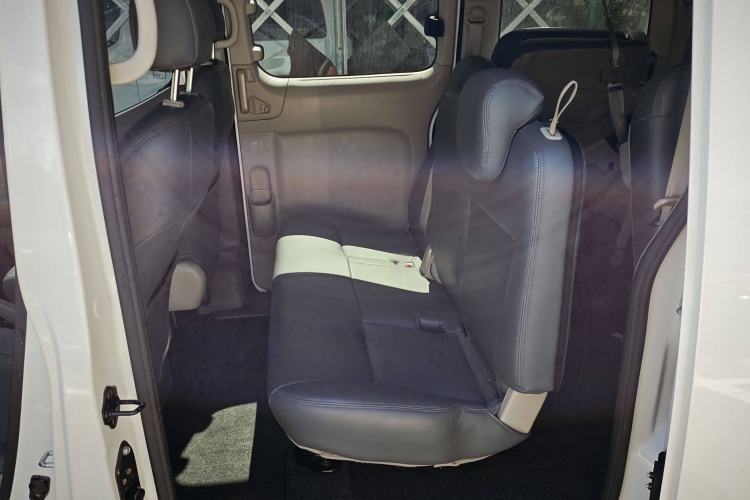 Used Nissan NV200 2018 1.6L CVT Luxury Model Interior 4