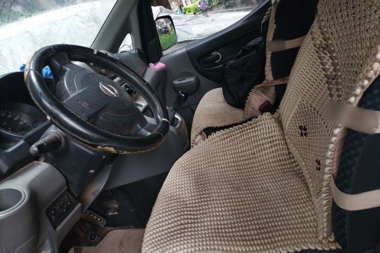 Used Nissan NV200 2010 1.6L Luxury Model Left Front Seat