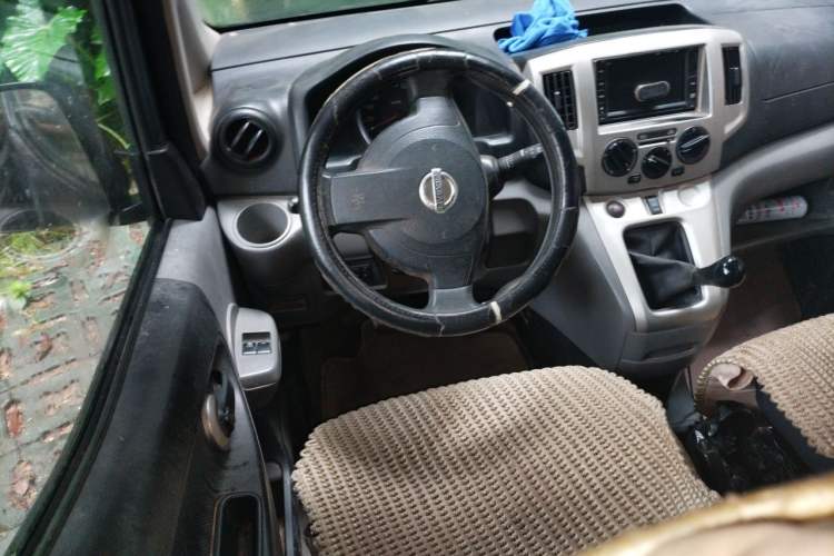 Used Nissan NV200 2010 1.6L Luxury Model Steering Wheel