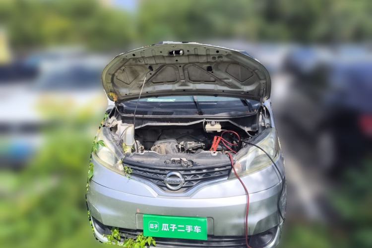 Used Nissan NV200 2010 1.6L Luxury Model Front