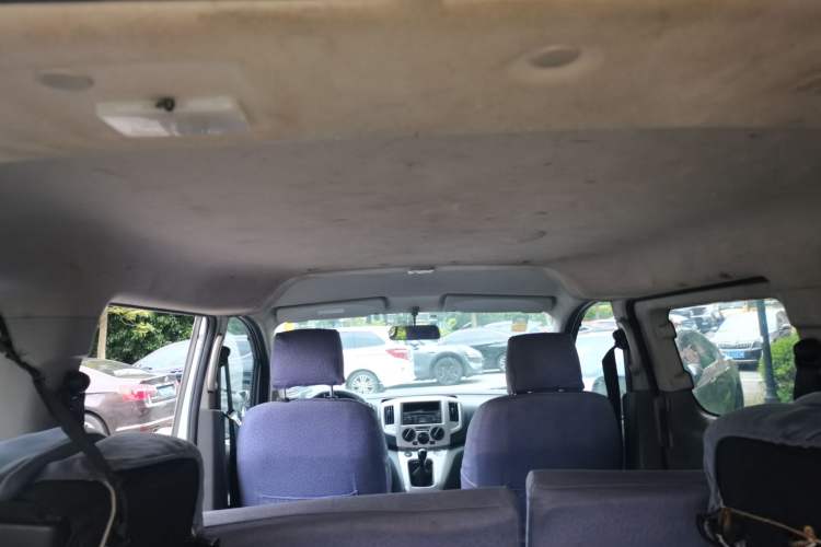 Used Nissan NV200 2010 1.6L Luxury Model Headliner