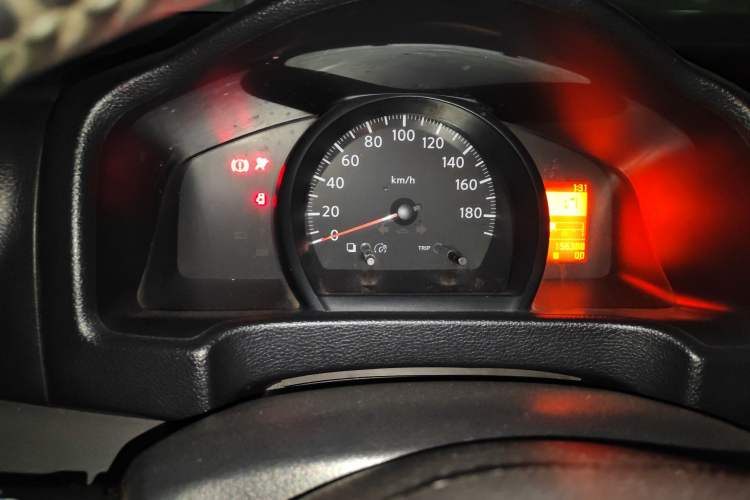 Used Nissan NV200 2010 1.6L Luxury Model Instrument Cluster