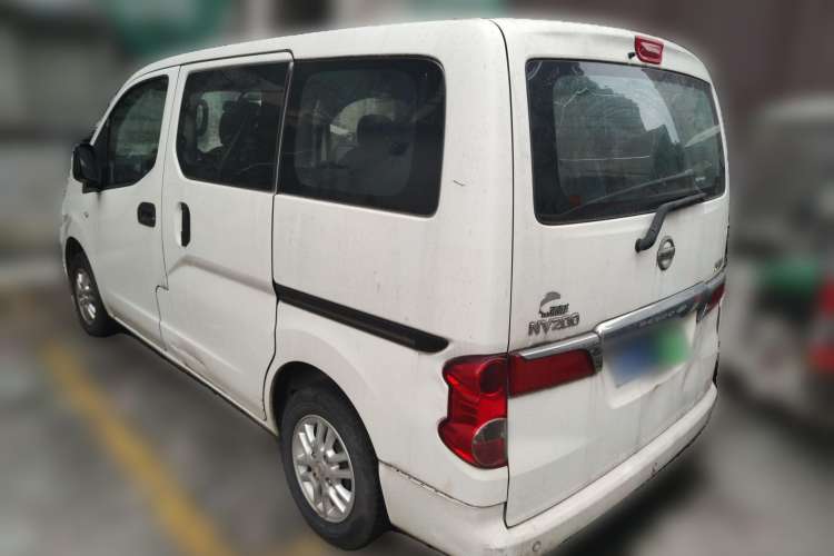 Used Nissan NV200 2010 1.6L Luxury Model Rear Left 45 Deg