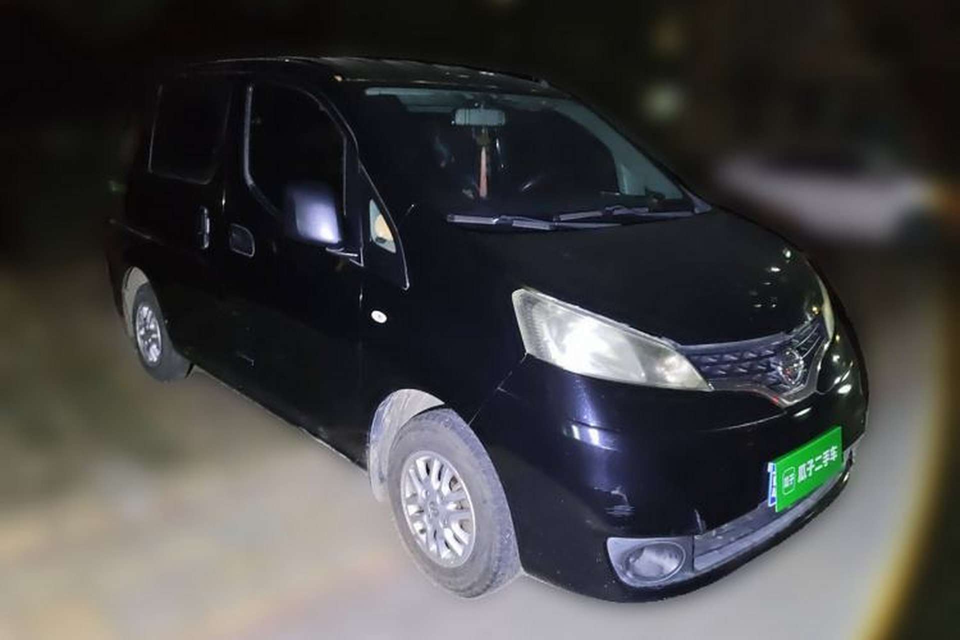 Used Nissan NV200 2011 1.6L 232 Seats Zunya Trim Front Right 45 Deg