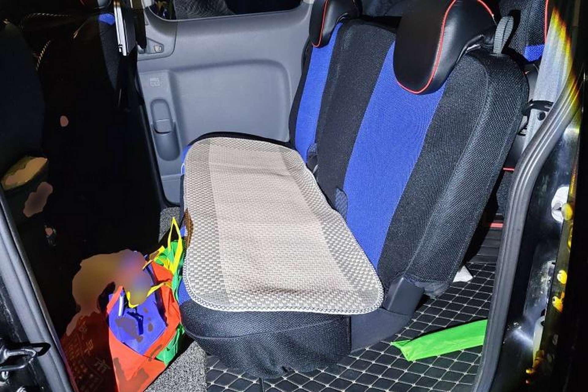 Used Nissan NV200 2011 1.6L 232 Seats Zunya Trim Left Rear Seat