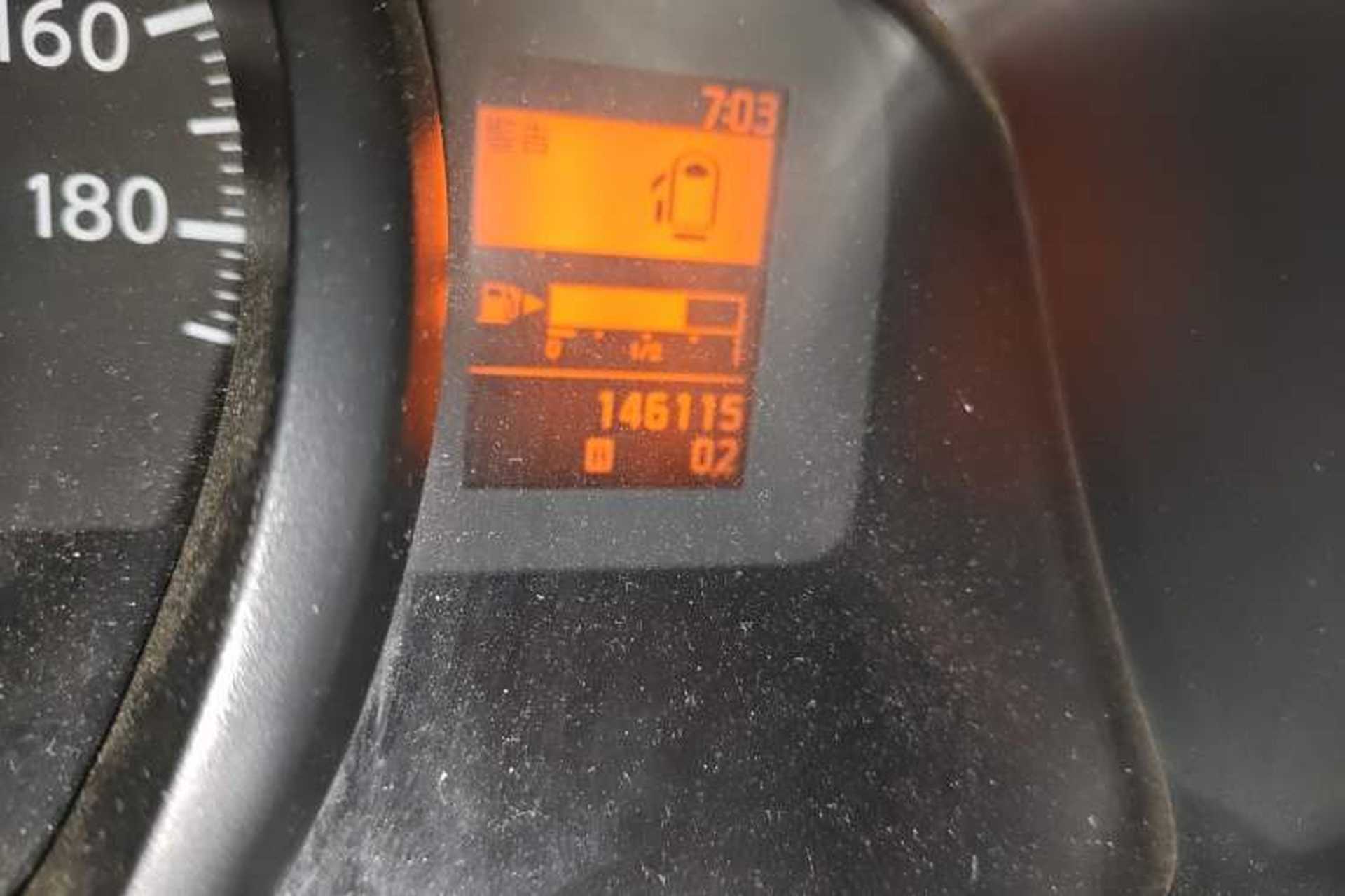 Used Nissan NV200 2011 1.6L 232 Seats Zunya Trim Odometer Close Up