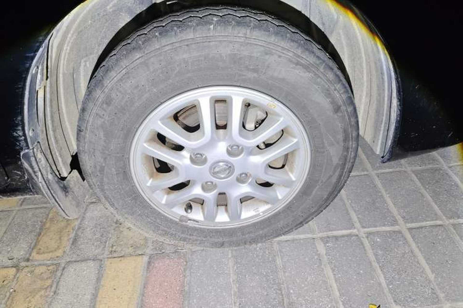 Used Nissan NV200 2011 1.6L 232 Seats Zunya Trim Right Front Wheel Hub