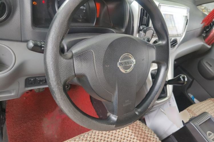 Used Nissan NV200 2011 1.6L 232 Seats Zunya Trim Steering Wheel