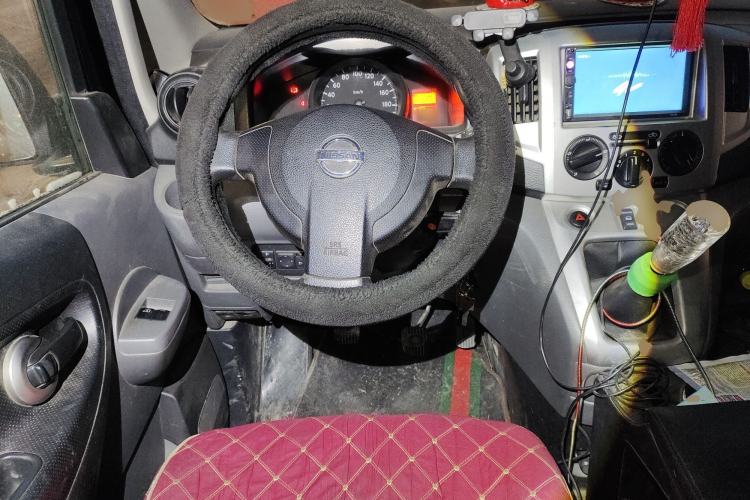 Used Nissan NV200 2011 1.6L 232 Seats Zunya Trim Steering Wheel