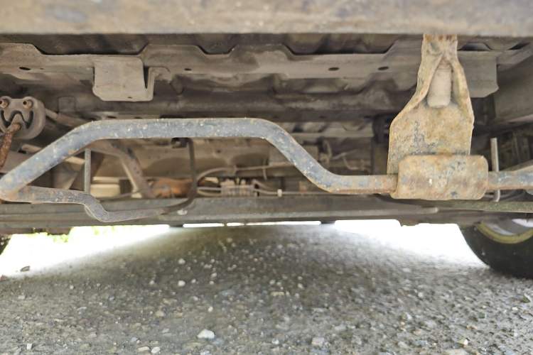 Used Nissan NV200 2011 1.6L 232 Seats Zunya Trim Chassis Rear